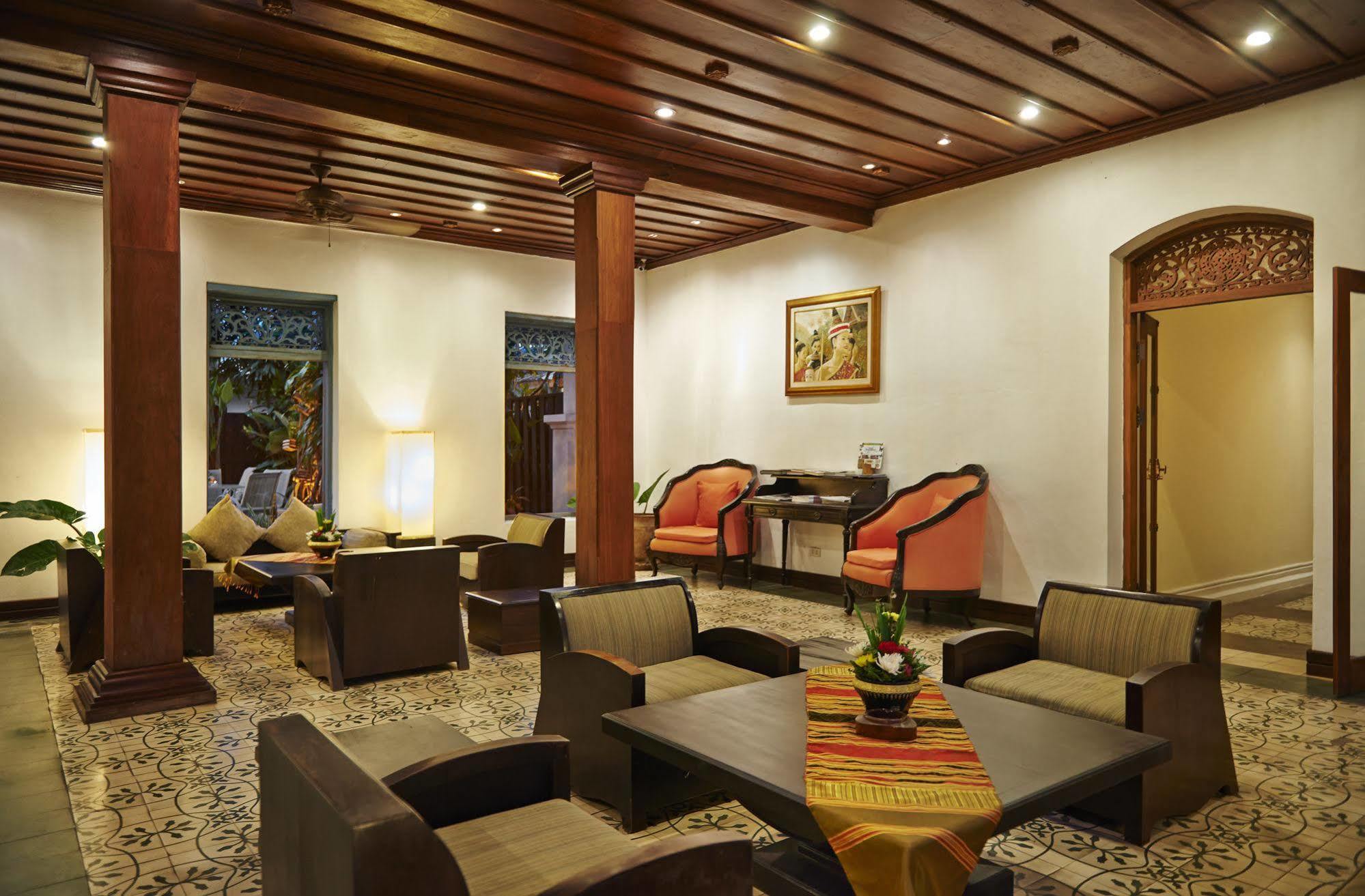 לואנג פרבאנג Villa Santi Hotel מראה חיצוני תמונה